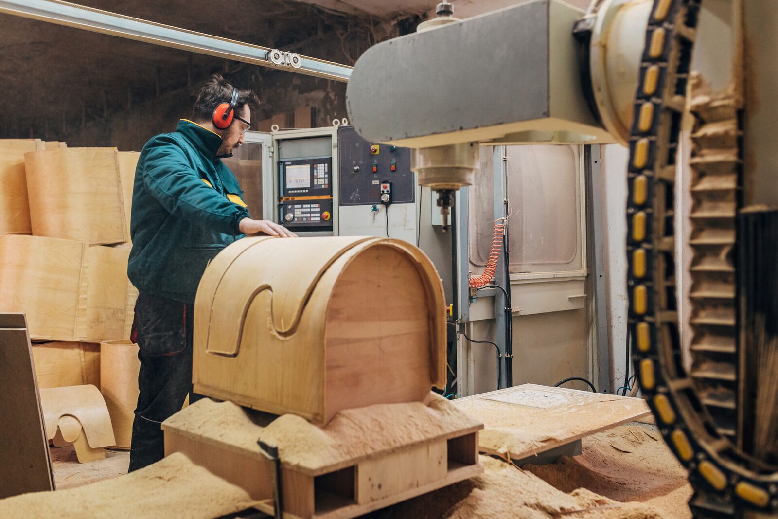 Wood Products & Furniture